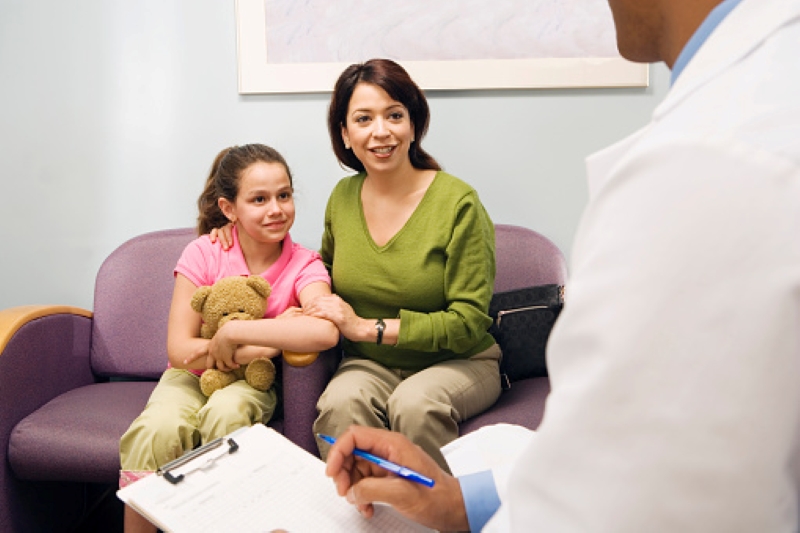Spanish Speaking Sports Doctor in Toledo